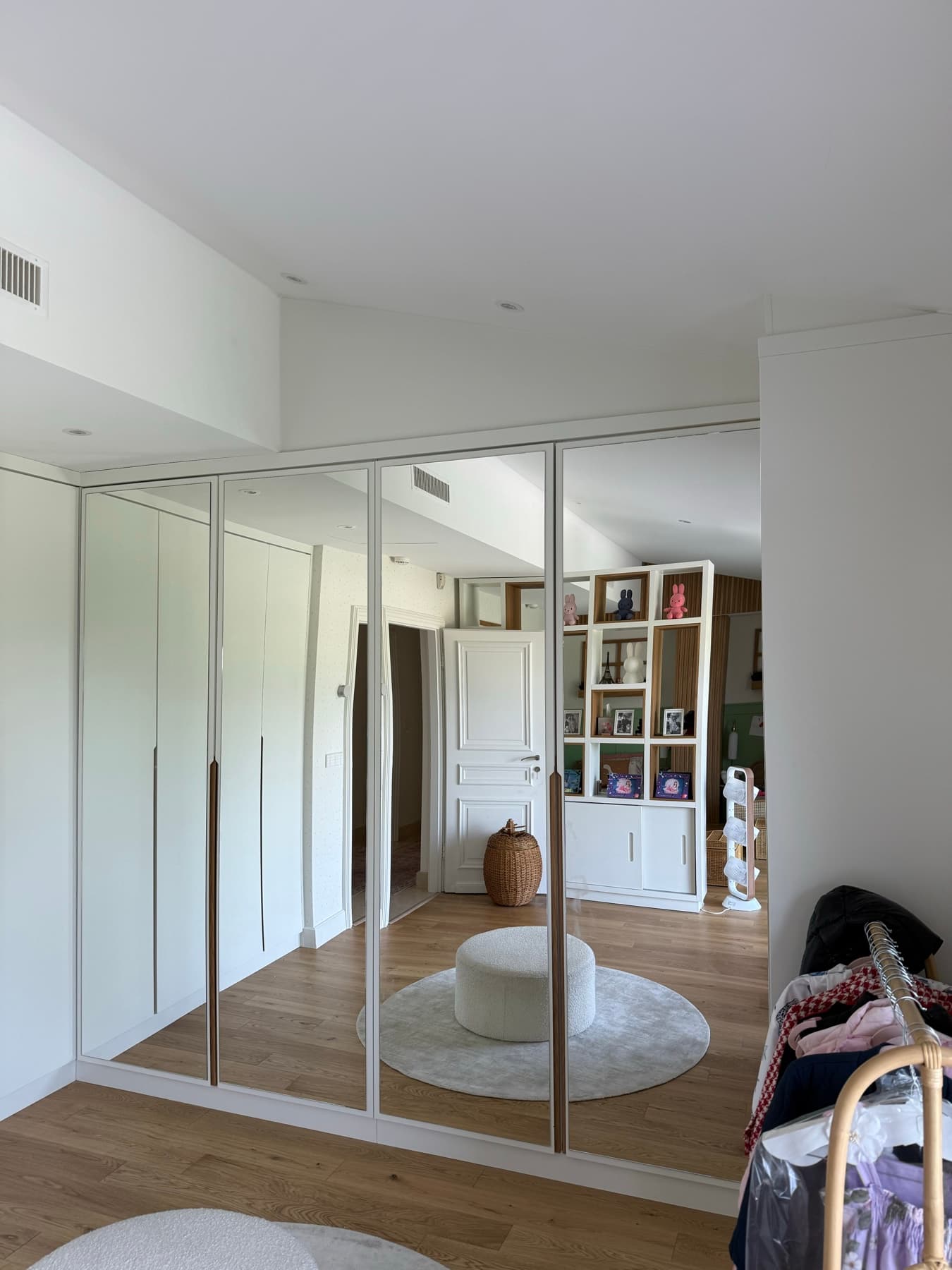 Armoire en laque — Cologny