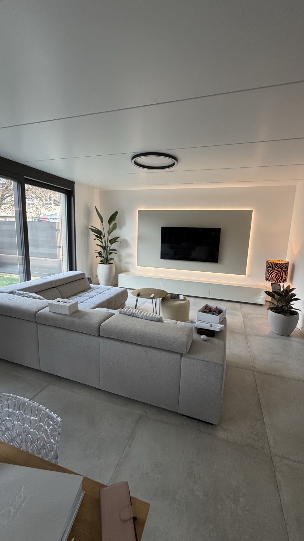 Meuble TV — Sophie